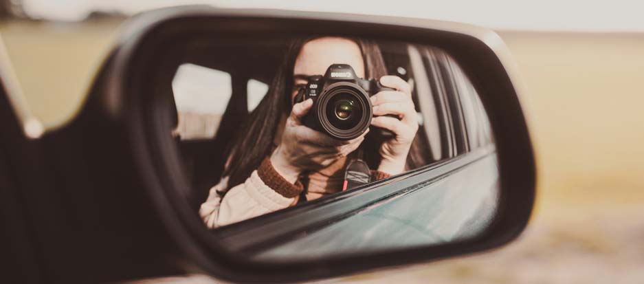 Carretera, cámara y manta. Historia de la fotografía en carretera.